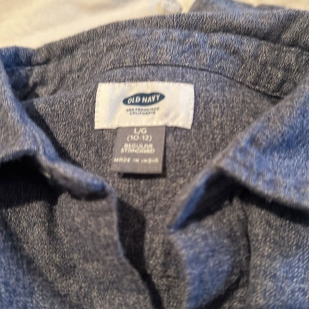Old Navy Blue Brushed Twill Button Down Shirt Boys Large 10-12 Cotton Preppy - Picture 4 of 4